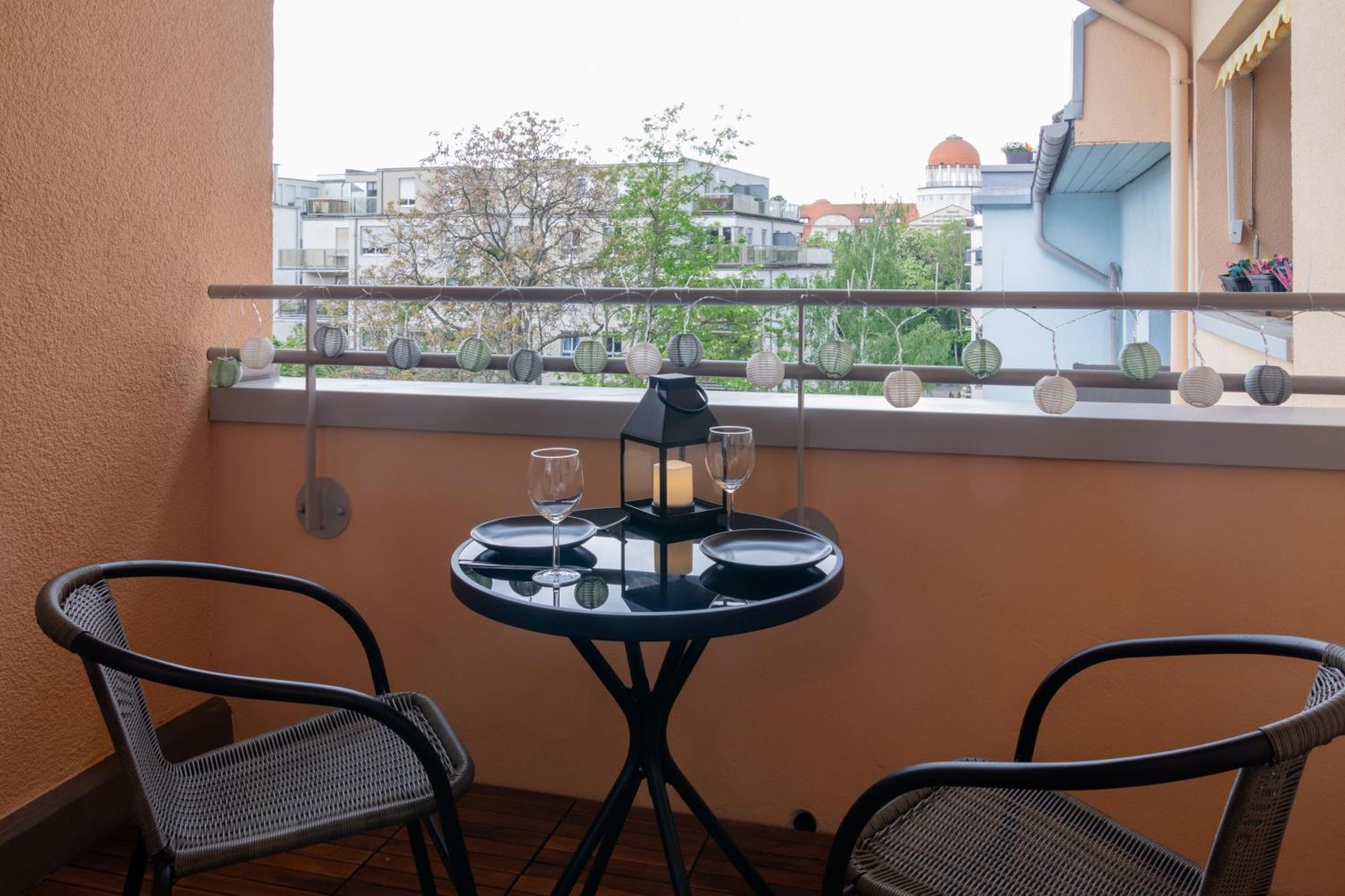 Home Shanti - Studio, Suedvorstadt, Balkon, Tv Leipzig Eksteriør bilde